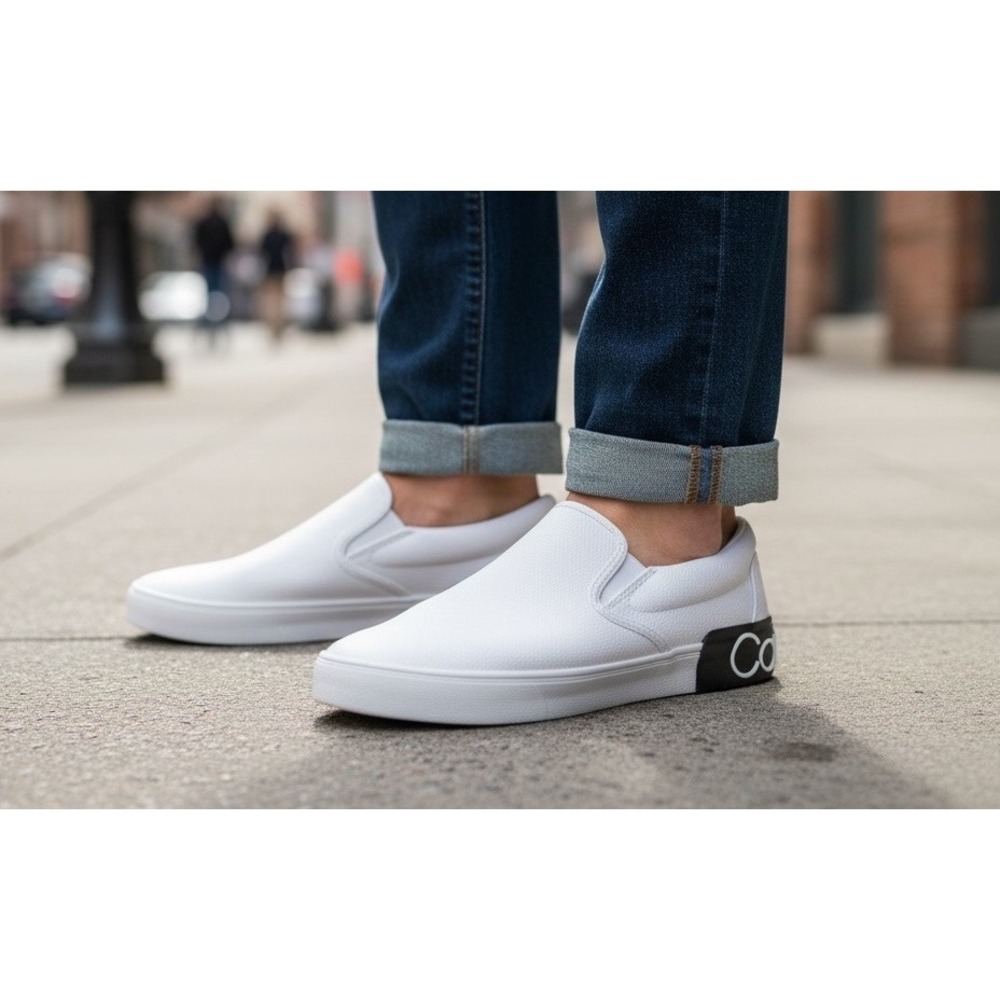 Calvin Klein Slip-On Sneakers RYOR2 Men's 9 White Leather CK Logo Casual Shoes